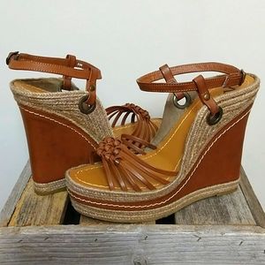 Mia "Biscotti" Women's Brown & Tan Wedges Sz 8.5